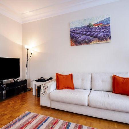 Cozy Flat Near Bagdat Street In Suadiye Istambul Extérieur photo